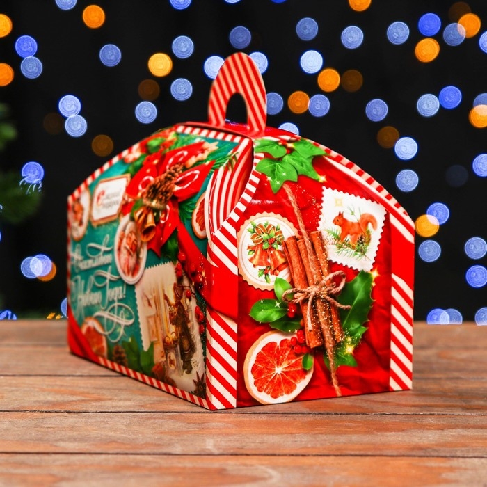 Новый год. Коробка подарочная складная Новый год. Коробка подарочная складная "Изумрудный Винтаж" 19,5 х 13 х 14 см.