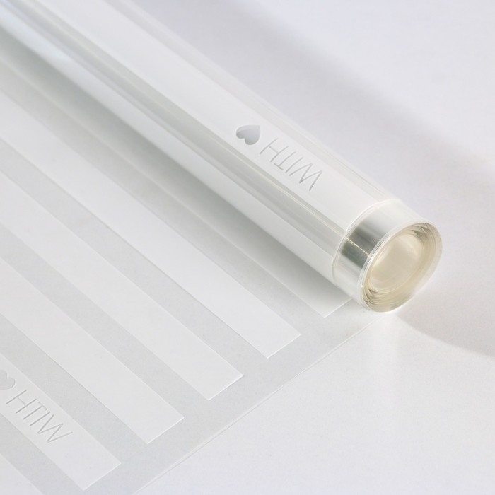 Плёнка для цветов упаковочная глянцевая «Полоски», 0,6 x 8 м Плёнка для цветов упаковочная глянцевая «Полоски», 0,6 x 8 м