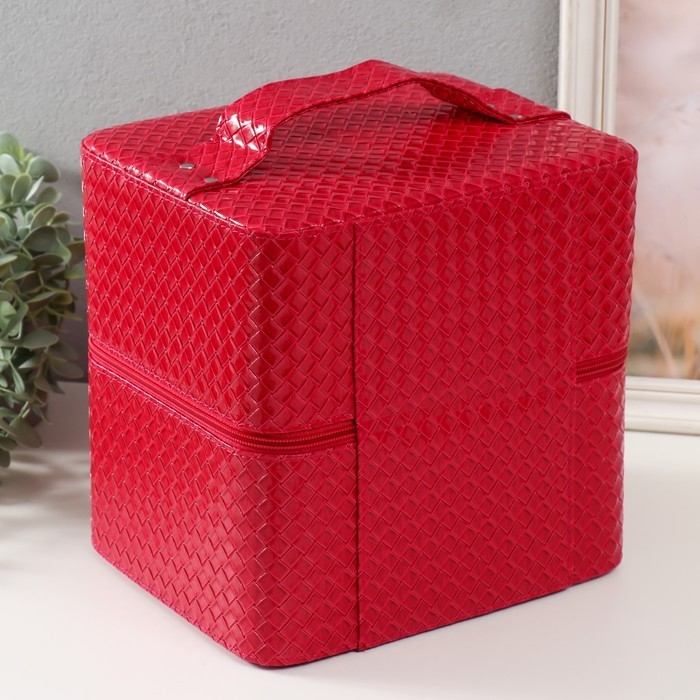 Шкатулка кожзам для косметики  Шкатулка кожзам для косметики "Ромбы. Этажи" фуксия 24,5х20,5х27 см