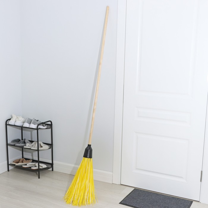 Метла полипропиленовая, с черенком «Дорогая», 5 колец, цвет МИКС Метла полипропиленовая, с черенком «Дорогая», 5 колец, цвет МИКС