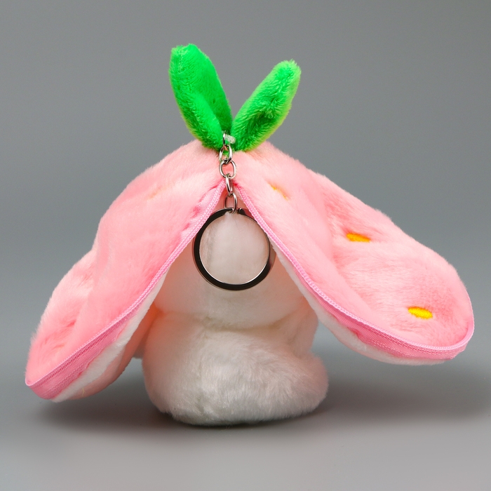 Мягкая игрушка «Зайка-клубника» на брелоке, 11 см Мягкая игрушка «Зайка-клубника» на брелоке, 11 см