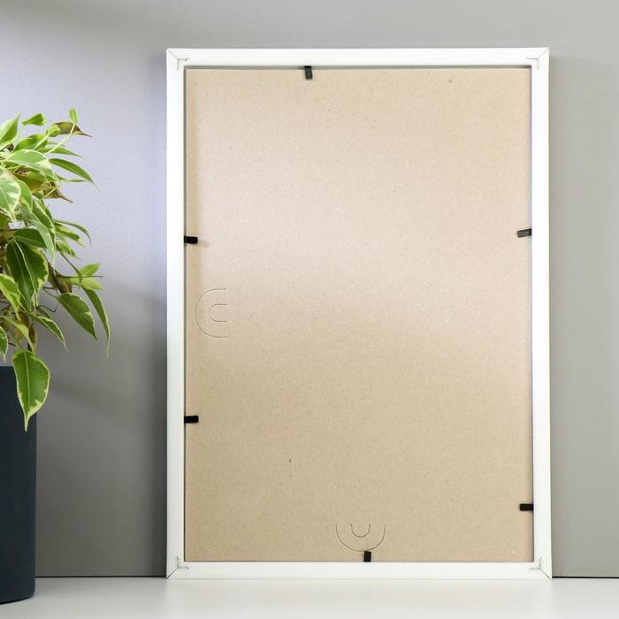 Фоторамка пластик 21х30 см (500) белый Фоторамка пластик 21х30 см (500) белый