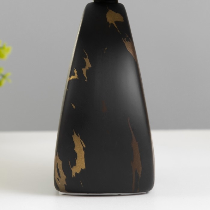 Настольная лампа Настольная лампа "Аморет" E14 40Вт черный-золото 20х20х30 см RISALUX