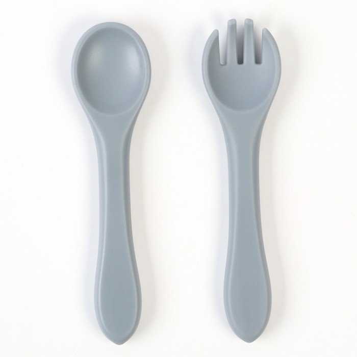 Набор детский столовых приборов, вилка и ложка M&B (силикон), серый Набор детский столовых приборов, вилка и ложка M&B (силикон), серый