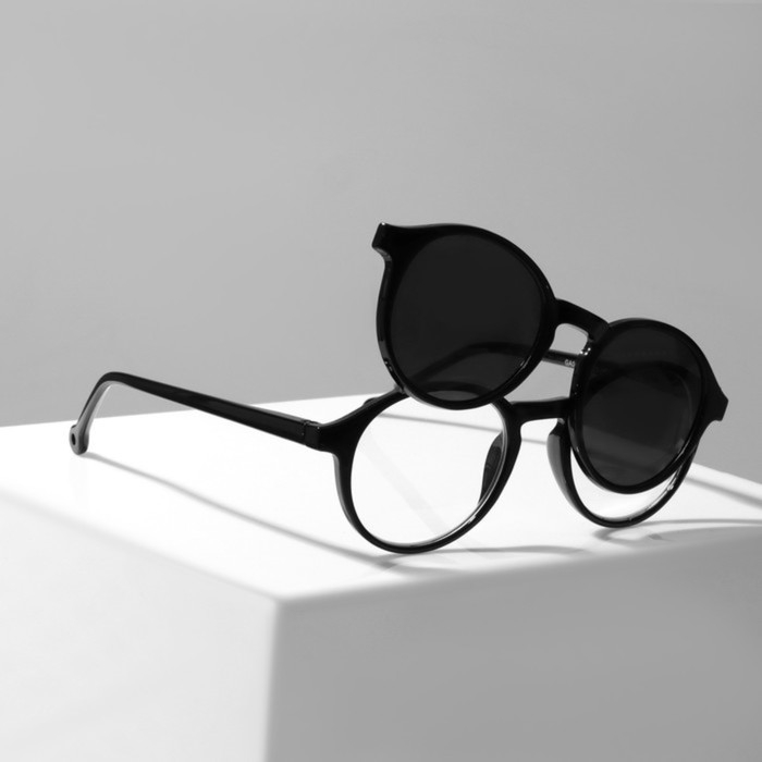 Очки с клипоном (Clip-On) GA0414 (Цвет: C3 чёрный; диоптрия: +3,5; тонировка: чёрный) Очки с клипоном (Clip-On) GA0414 (Цвет: C3 чёрный; диоптрия: +3,5; тонировка: чёрный)