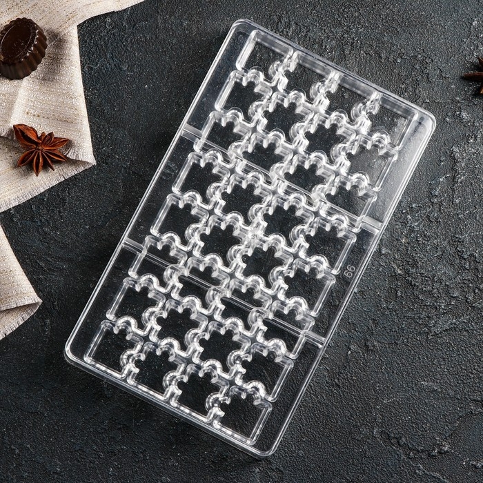 Форма для конфет и шоколада «Пазлы», 20×12×2,5 см, 32 ячейки 2×2×0,8 см, цвет прозрачный Форма для конфет и шоколада «Пазлы», 20×12×2,5 см, 32 ячейки 2×2×0,8 см, цвет прозрачный