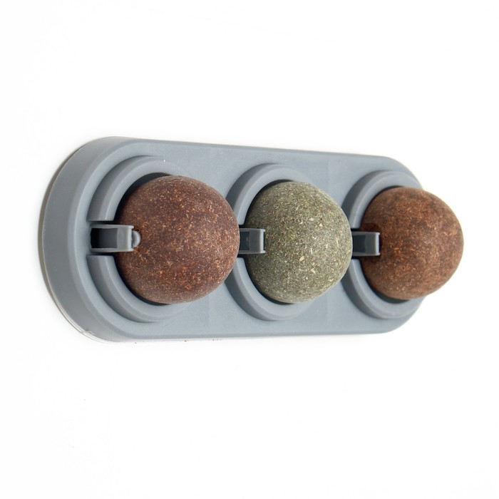 Игрушка для кошек из кошачьей мяты  Игрушка для кошек из кошачьей мяты "Вращающиеся шарики" на основании,14 х 6 см, серая