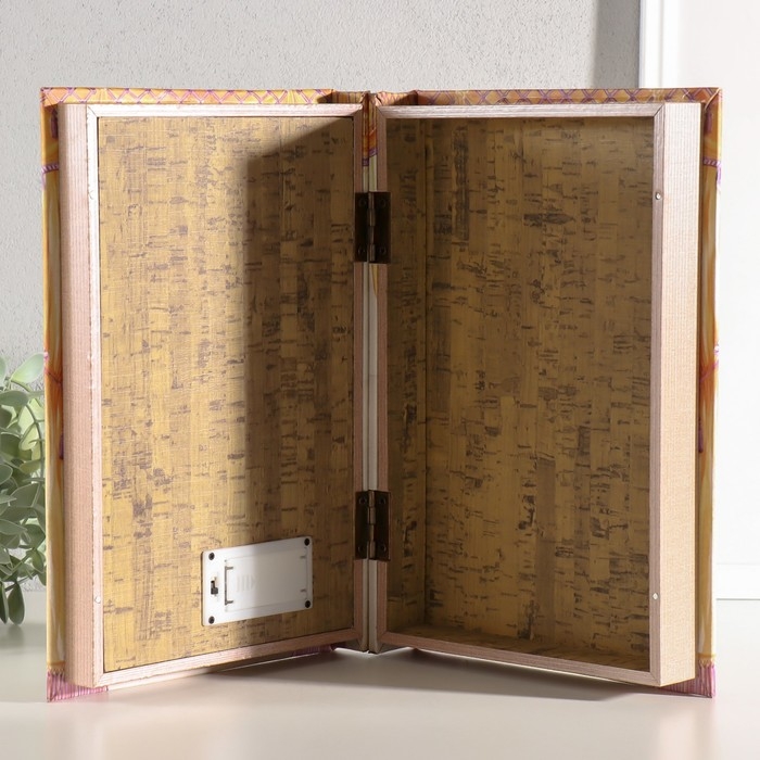 Шкатулка-книга дерево, кожзам, свет Шкатулка-книга дерево, кожзам, свет "Балерина" 28х19х6 см