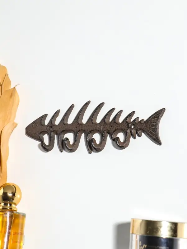 Крючки настенные &laquo;Рыбий скелет&raquo;, ключница декоративная, чугун, 19.7&times;6.5&times;1.5 см