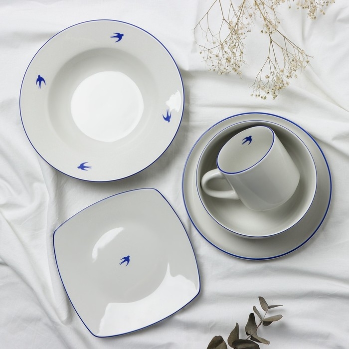 Кружка белая керамическая «Ласточка», 300 мл Кружка белая керамическая «Ласточка», 300 мл