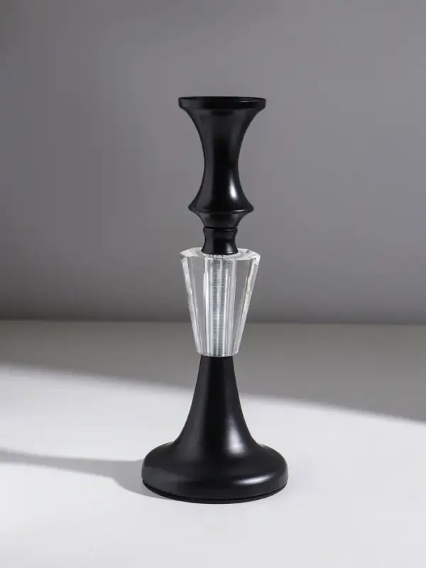 Подсвечник стекло, металл на 1 свечу  Подсвечник стекло, металл на 1 свечу "Кристалл. Классика" чёрный d=5 см 9,5х9,5х24 см