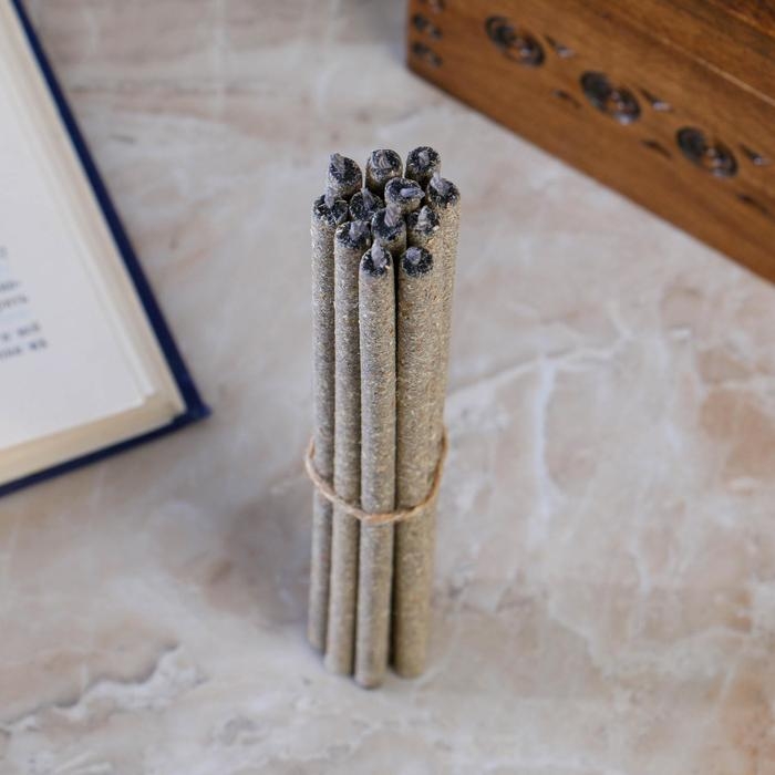 Свеча магическая медовая с мухоморами для привлечения материальных благ «МухоМох», 12 штук Свеча магическая медовая с мухоморами для привлечения материальных благ «МухоМох», 12 штук