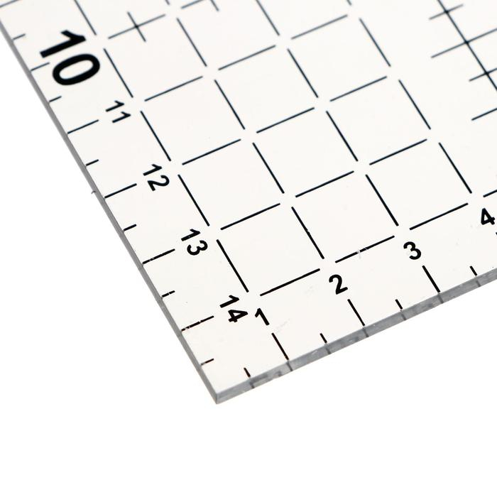 Линейка для черчения, акриловая, 15 х 30 см, прозрачная Линейка для черчения, акриловая, 15 х 30 см, прозрачная