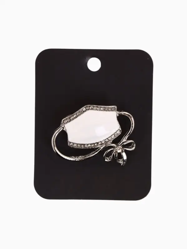 Брошь &laquo;Маска&raquo;, медицинская, белая в серебре