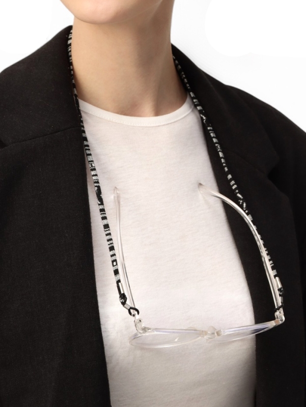 Шнурок для очков на шею 70 см, черный с узором Шнурок для очков на шею 70 см, черный с узором