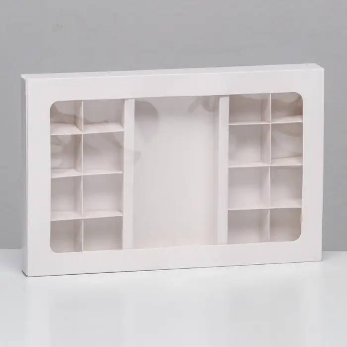 Коробка для 8 + 8 конфет + шоколад, с окном, белая 30&times;19.5&times;3 см