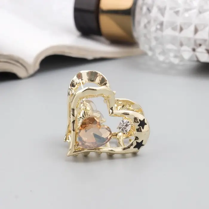 Крабик для волос &laquo;Эйвери стиль&raquo;, сердце, 3 см, золотистый