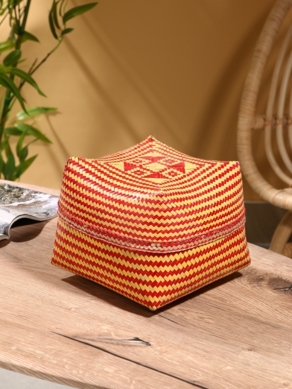 Корзинка плетеная  Корзинка плетеная "Севилья" 24х24х15 см