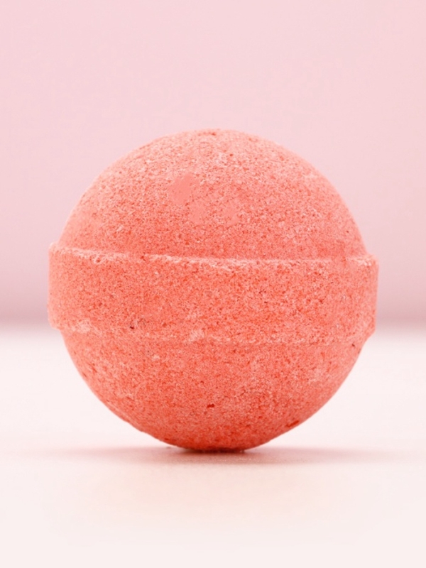 Бомбочка для ванны Love, 130 гр, аромат малинового сорбета, ЧИСТОЕ СЧАСТЬЕ