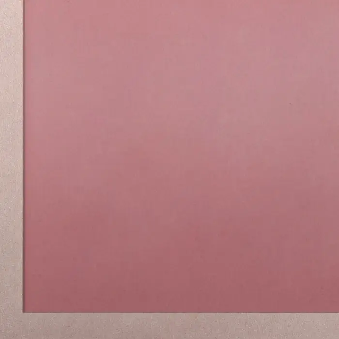 Пленка для цветов «Золотая полоса», темная пудра, 57×57 см ±5% см