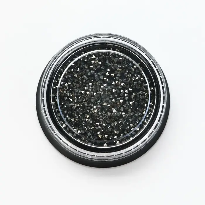 Мелкие кристаллы для декора ногтей «Тропическая вечеринка» Мелкие кристаллы для декора ногтей «Тропическая вечеринка»