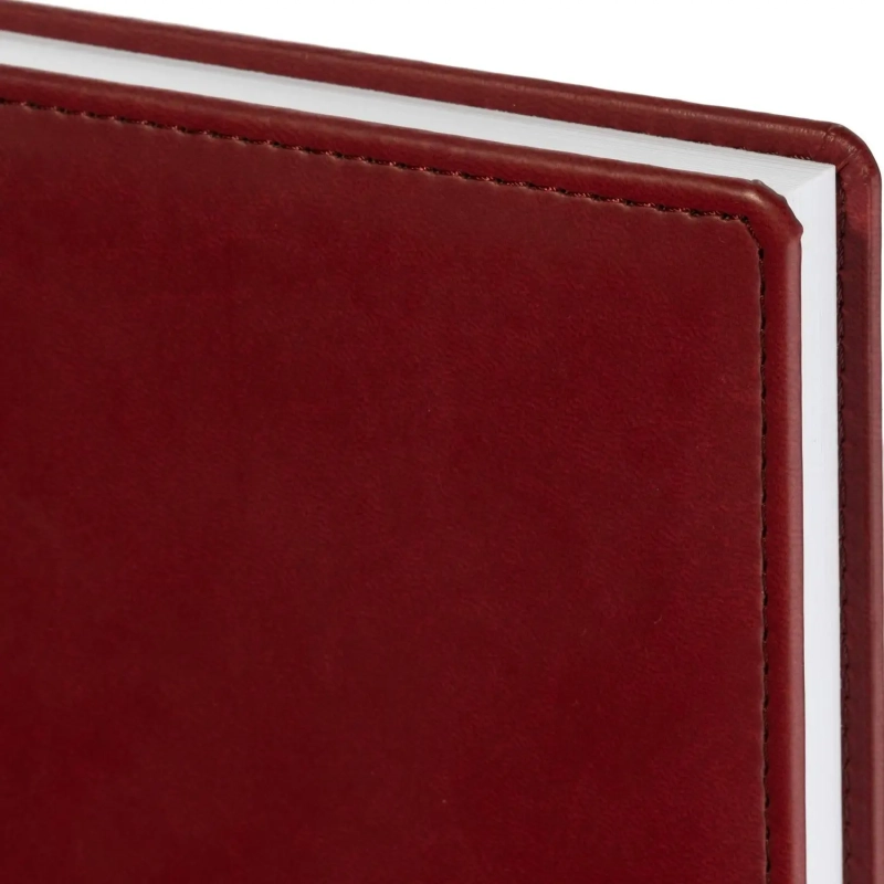 Ежедневник недатированный бордо,А5,143х210мм,176л,ATTACHE Сиам