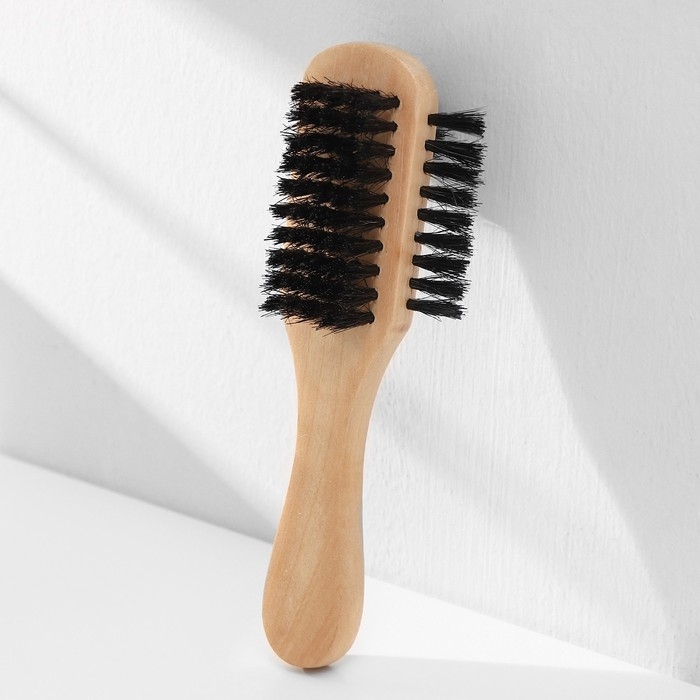 Щётка для одежды и обуви трёхсторонняя, 17×5,5×4,5 см Щётка для одежды и обуви трёхсторонняя, 17×5,5×4,5 см