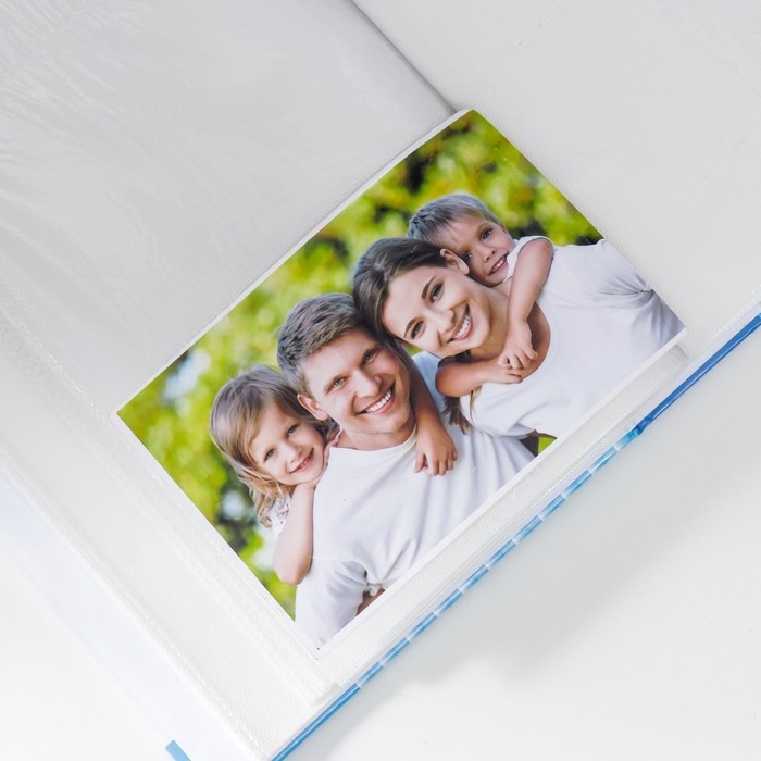 Фотоальбом на 300 фото 10х15 см Фотоальбом на 300 фото 10х15 см "Розы" МИКС