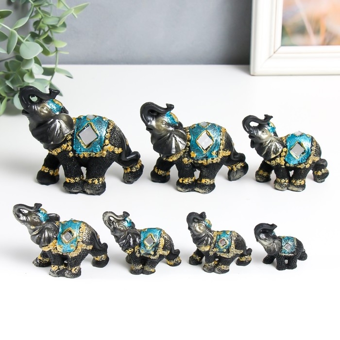 Сувенир полистоун Сувенир полистоун "Слон в синей попоне с кистями и зеркалами" h=10;8;7;6;5,2;4,9;4,5 см