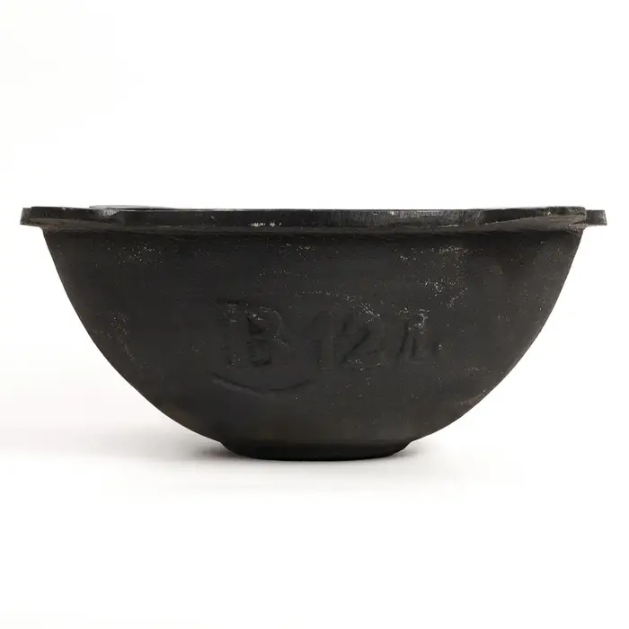 Казан, 12 л, плоское дно, алюминиевая крышка, чугун