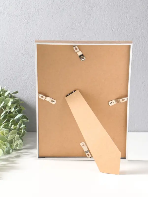 Фоторамка пластик формат А4 "Современная классика" беж и белый 26х20,8х1,5 см