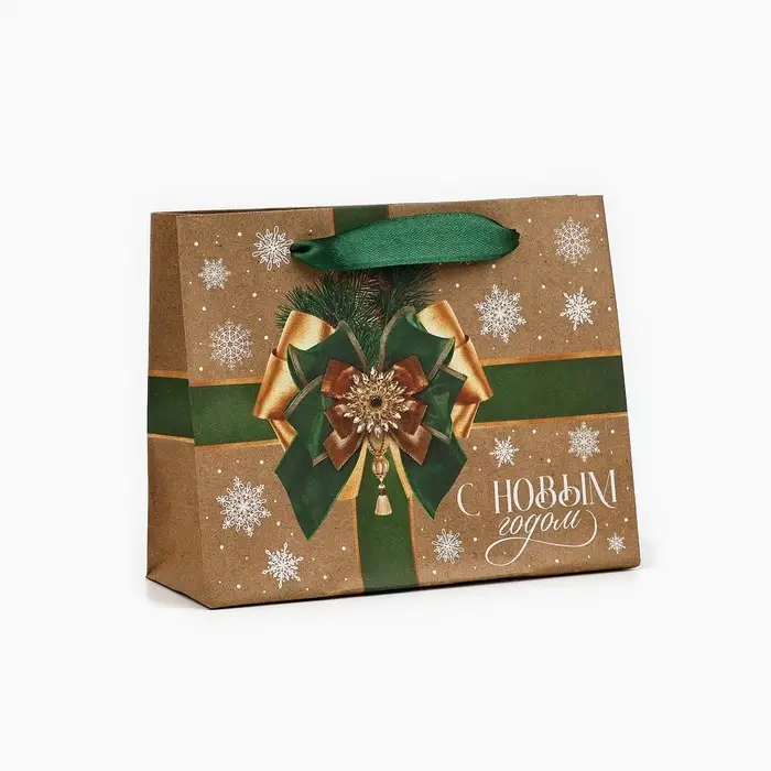Пакет подарочный новогодний крафтовый «Новогодний бант», S 15 х 12 х 5.5 см Пакет подарочный новогодний крафтовый «Новогодний бант», S 15 х 12 х 5.5 см