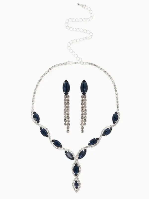 Набор 2 пред-а: серьги, колье Набор 2 пред-а: серьги, колье "Вечерний шик" лепестки, цвет бело-тёмно-синий в серебре