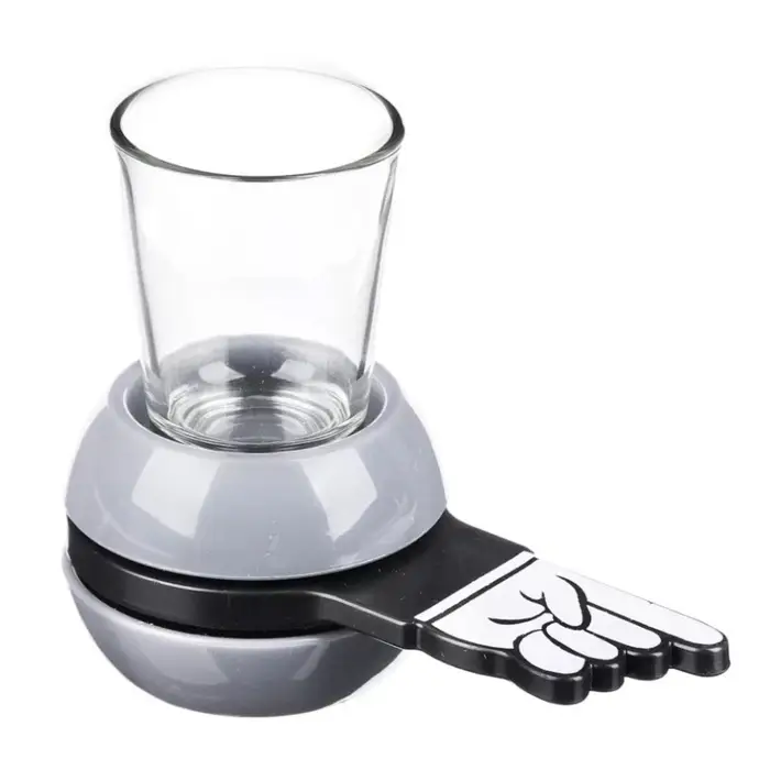 Настольная игра &laquo;Кому пить?&raquo;, 10.5&times;12&times;4.5 см