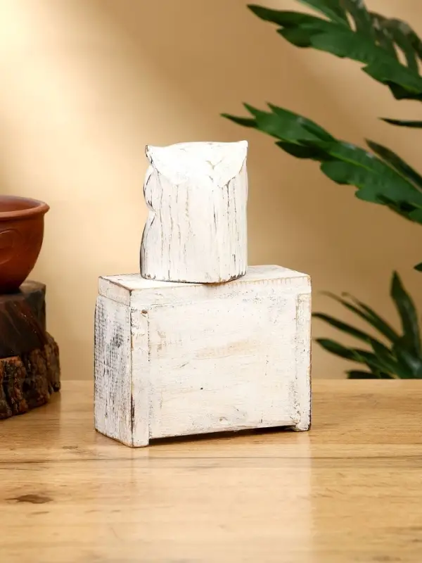 Календарь настольный "Совенок" дерево 11х5х16 см, цв. чёрно-белый