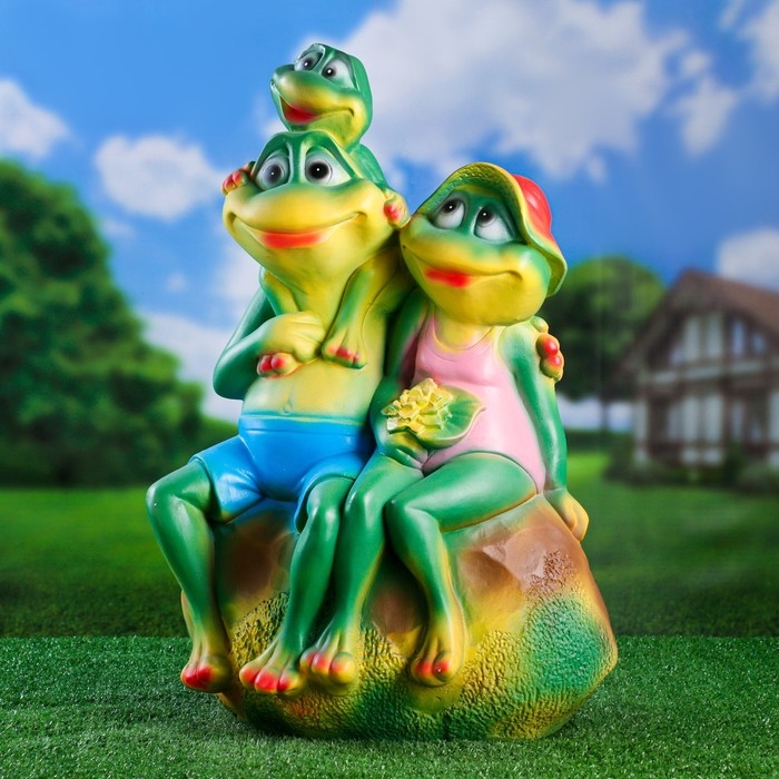 Садовая фигура  Садовая фигура "Семья лягушек" 40х31х59см большие