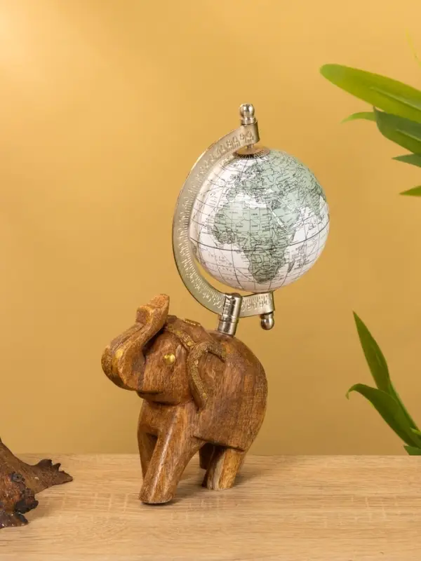 Глобус сувенирный, 11×8×21.5 см, подставка дерево