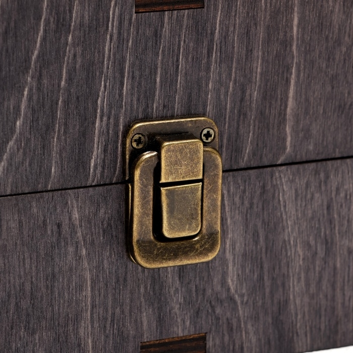 Набор с шампурами подарочный  Набор с шампурами подарочный "Медведь" с топором, в кейсе