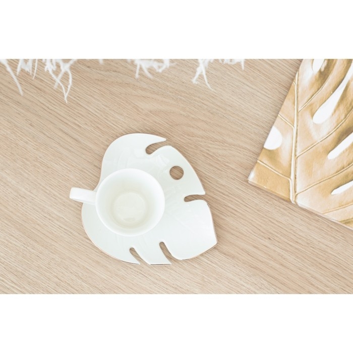 Чайная пара керамическая «Белая монстера», кружка 100 мл, блюдце 15х14 см, цвет белый Чайная пара керамическая «Белая монстера», кружка 100 мл, блюдце 15х14 см, цвет белый