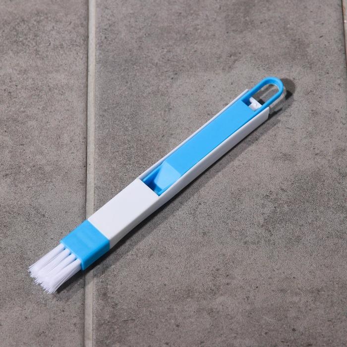 Щётка-кисть для очистки окон и узких проёмов Доляна, с совочком-скребком, цвет МИКС Щётка-кисть для очистки окон и узких проёмов Доляна, с совочком-скребком, цвет МИКС