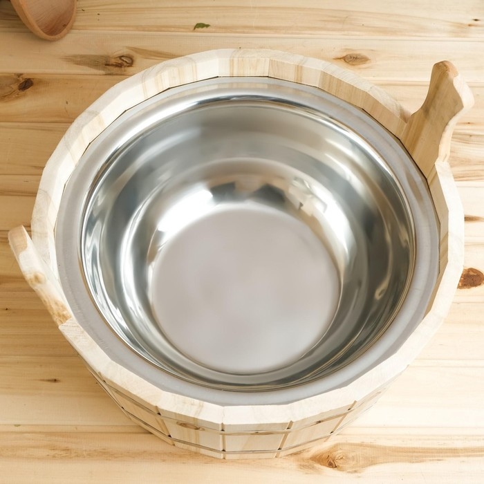 Шайка из липы, 15 л, двуручная, нержавеющая вставка Шайка из липы, 15 л, двуручная, нержавеющая вставка