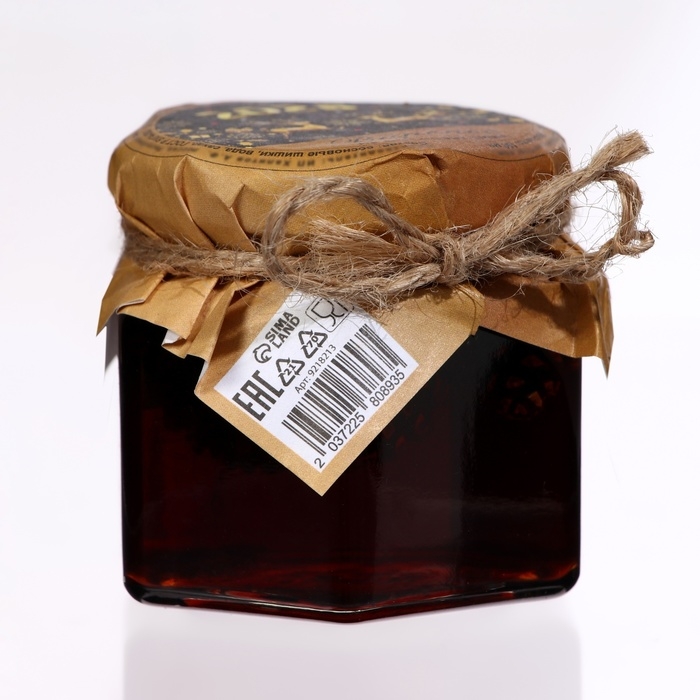 Новый год. Варенье Новый год. Варенье "Олени" из сосновой шишки, 100 мл