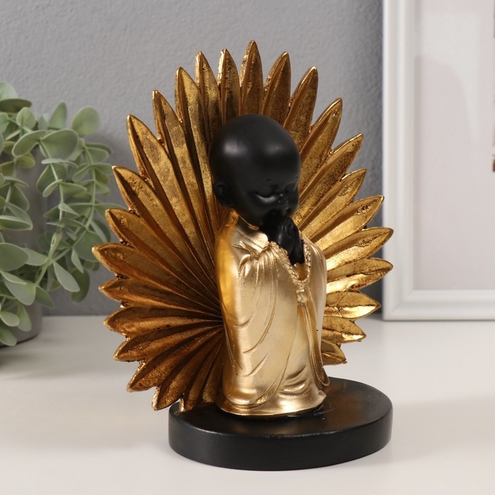 Сувенир полистоун  Сувенир полистоун "Маленький хотей - молитва. Пальмовый лист" золото и чёрный 18х9х18 см