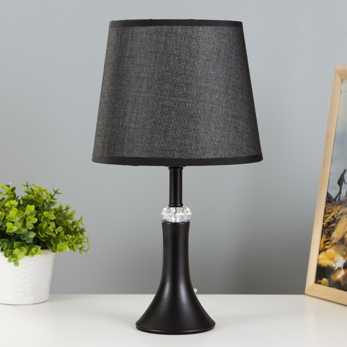 Настольная лампа Настольная лампа "Падер" E27 40Вт черный 21х21х38 см RISALUX