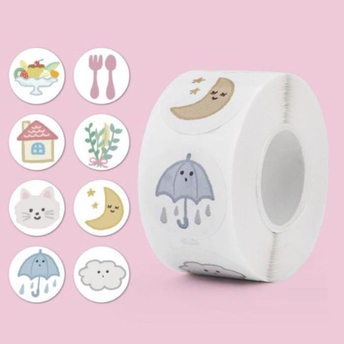 Наклейка бумага Наклейка бумага "Котик на даче" d=2,5 см 500 шт в рулоне 3х5,5х5,5 см