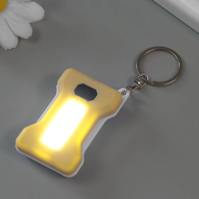 Фонарик свет на кольце Фонарик свет на кольце "Нежно-жёлтый" светит, мигает, АААх2 шт 3,7х5,2х1,5 см