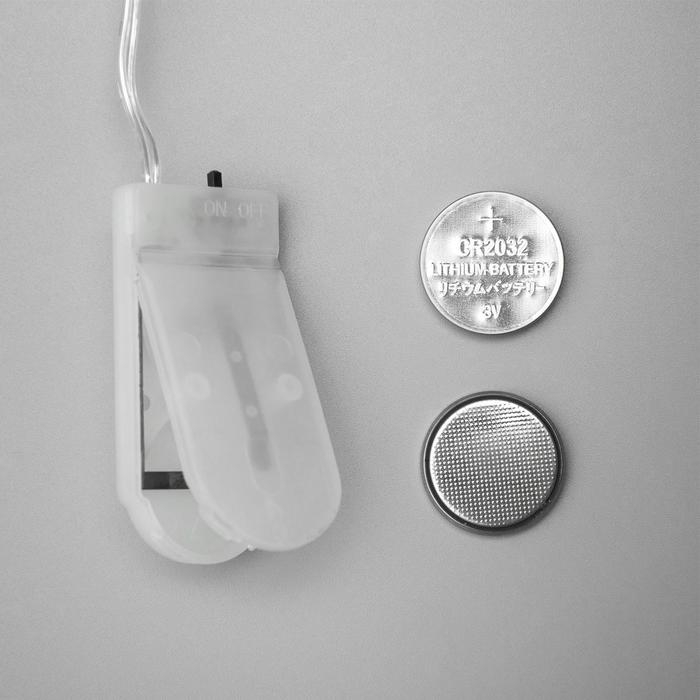 Гирлянда «Нить» 5 м роса, IP20, серебристая нить, 50 LED, батарейки CR2032х2 (в комплекте), свечение жёлтое Гирлянда «Нить» 5 м роса, IP20, серебристая нить, 50 LED, батарейки CR2032х2 (в комплекте), свечение жёлтое