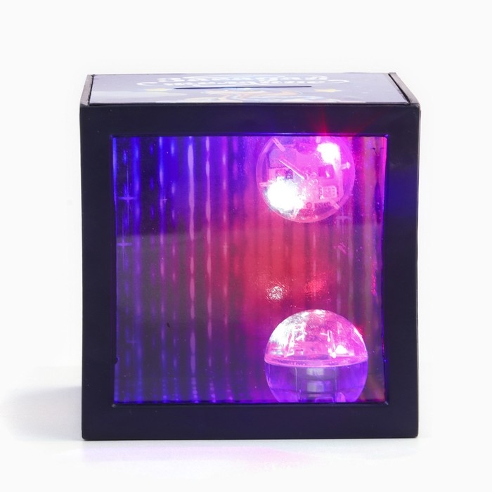 Копилка новогодний подарок «Новый год: Верь в мечту» 7 х 7 см Копилка новогодний подарок «Новый год: Верь в мечту» 7 х 7 см