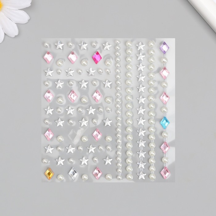Наклейка пластик стразы, жемчужины Наклейка пластик стразы, жемчужины "Цветочки, ромбики" 8,5х9,5 см