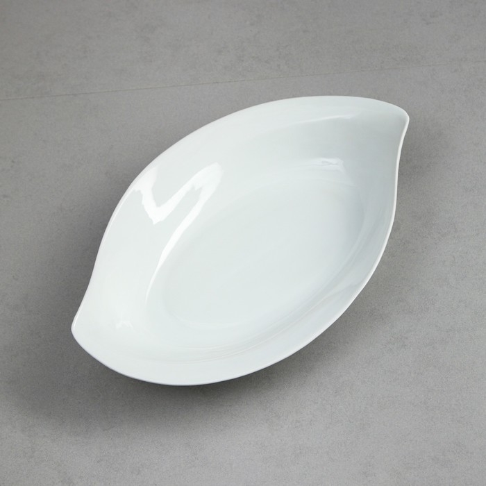 Блюдо «Королева», 1 л, фарфор, Иран Блюдо «Королева», 1 л, фарфор, Иран